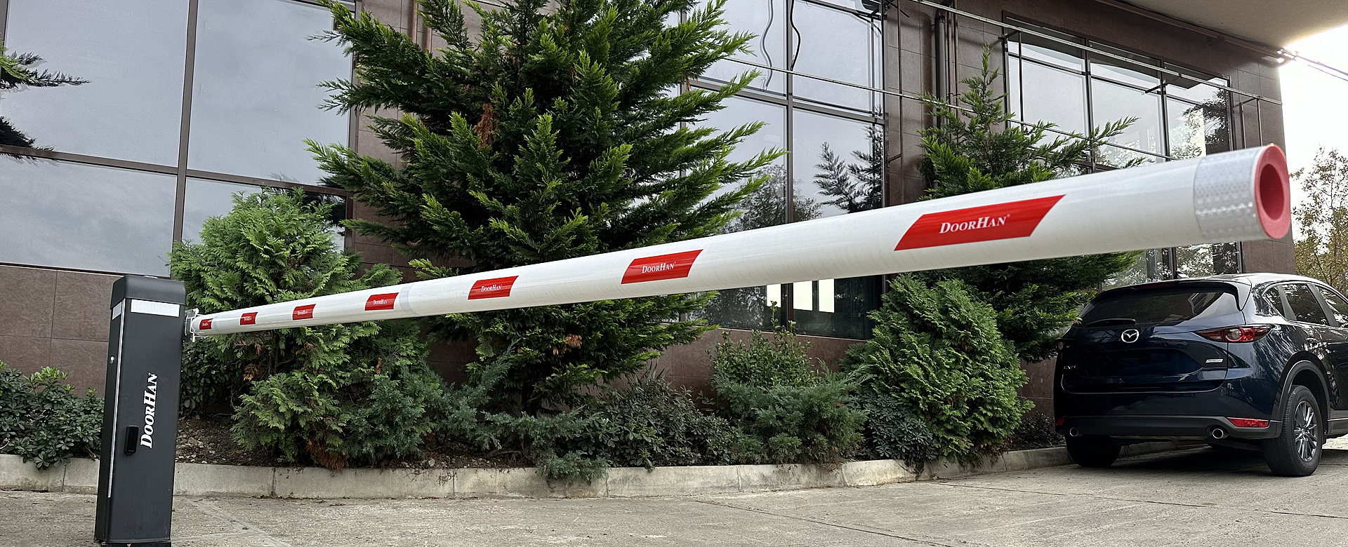 Шлагбаум для интенсивного движения: как обеспечить бесперебойную работу?